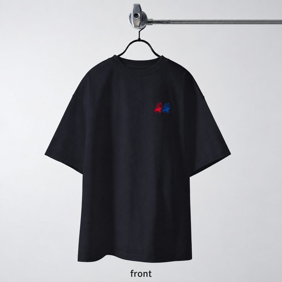 限定Tシャツ(前面)胸元に赤と青のなまはげ